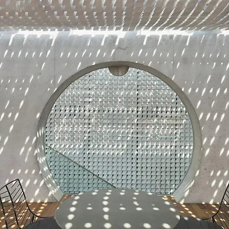 Vander Urbani - A Member Of Design Ljubljana