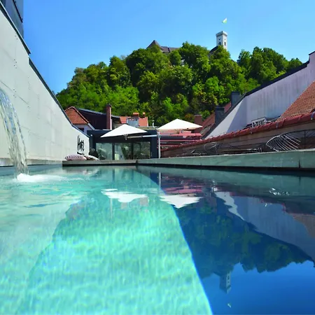 Vander Urbani - A Member Of Design Готель Любляна