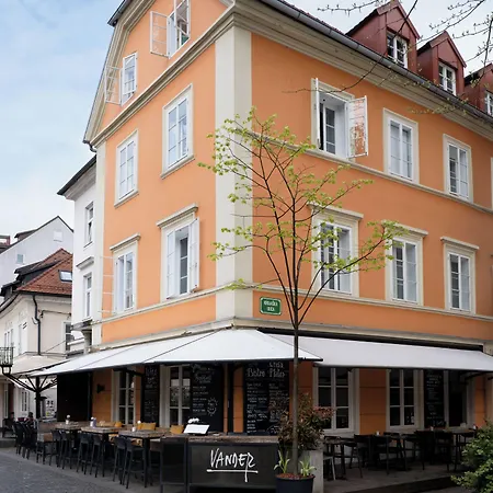 Vander Urbani - A Member Of Design Ljubljana
