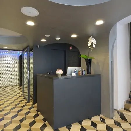 Vander Urbani - A Member Of Design Ljubljana