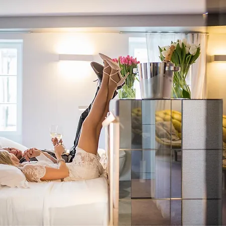 Vander Urbani - A Member Of Design 4* Laibach