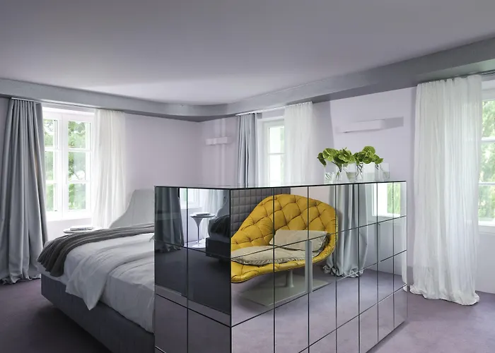 Vander Urbani - A Member Of Design Готель 4*