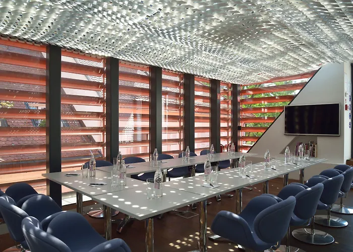 Vander Urbani - A Member Of Design 酒店 4*