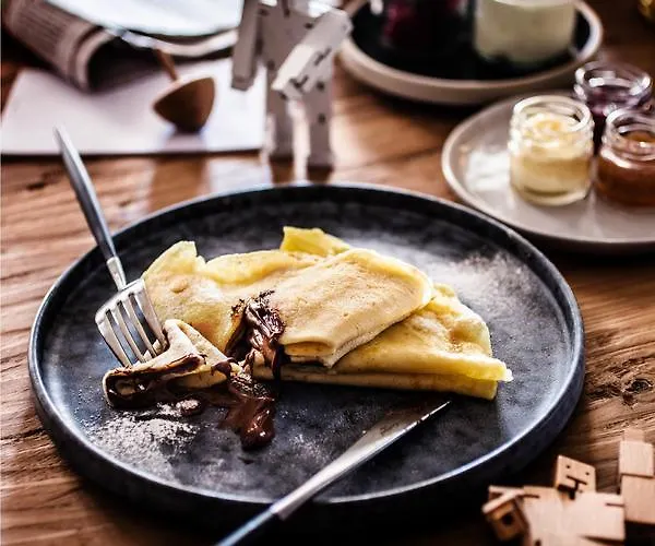 Готель Vander Urbani - A Member Of Design 4*