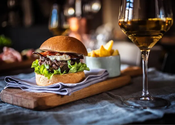 Готель Vander Urbani - A Member Of Design 4*