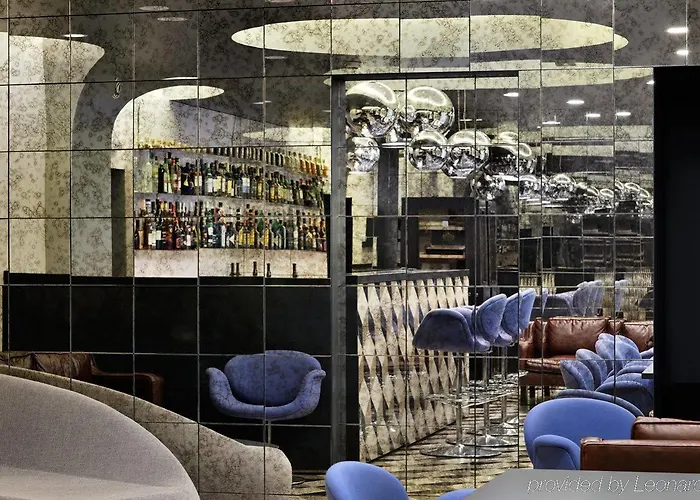 Vander Urbani - A Member Of Design