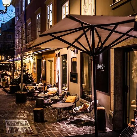 Vander Urbani - A Member Of Design Hotel 4*