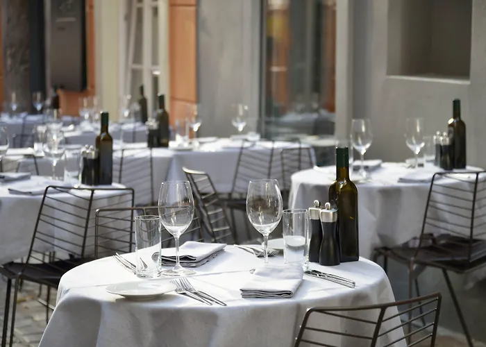 Vander Urbani - A Member Of Design Ljubljana